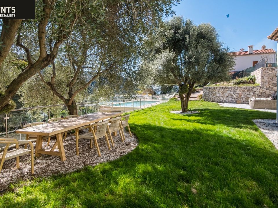 Villa i La Turbie, Alpes-Maritimes - foto 4