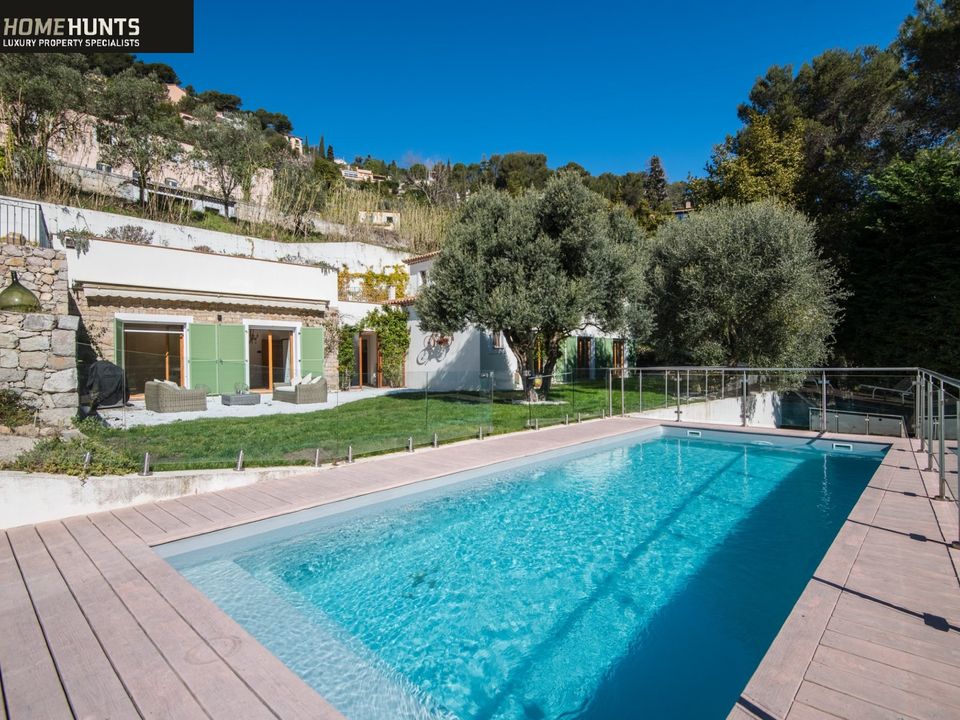 Villa i La Turbie, Alpes-Maritimes - foto 1