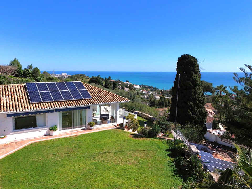 Villa i Benalmadena, Malaga - foto 1