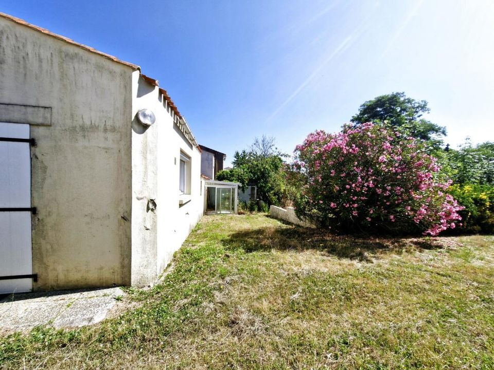 Landsbyhus i Saint-Georges-de-Pointindoux, Vendee - foto 3