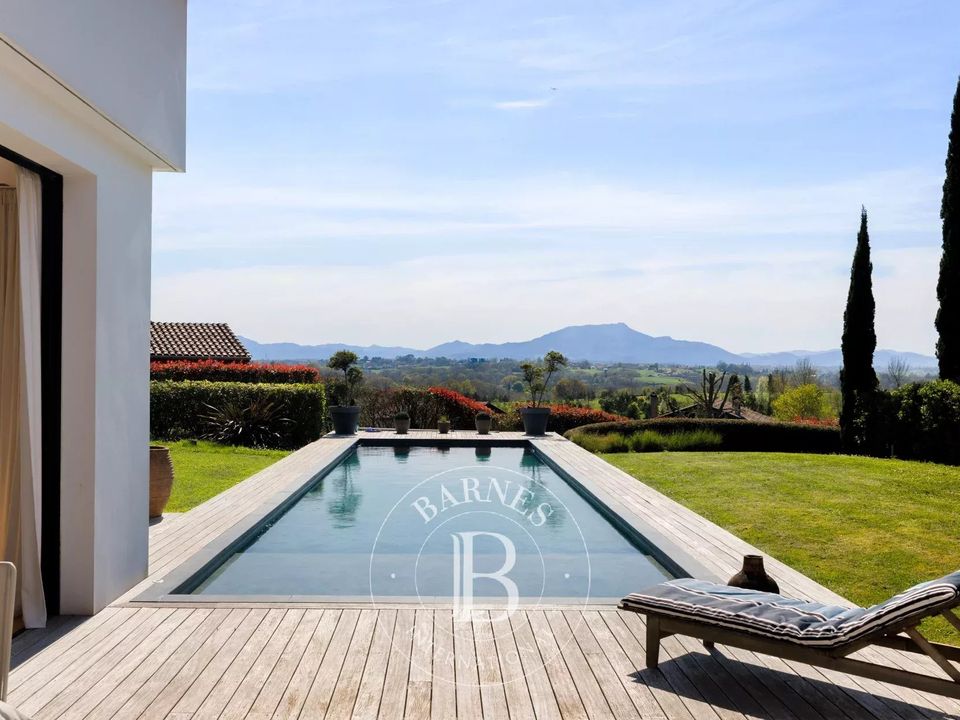 Villa i Arcangues, Pyrenees-Atlantiques - foto 1