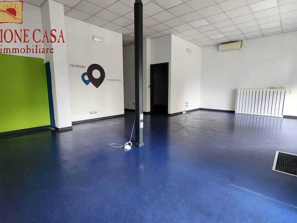 Erhvervsejendom i Monfalcone, Gorizia - foto 3