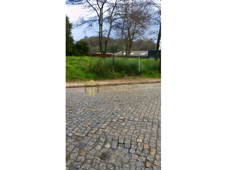 Helårsgrund i Gulpilhares e Valadares, Porto - foto 1