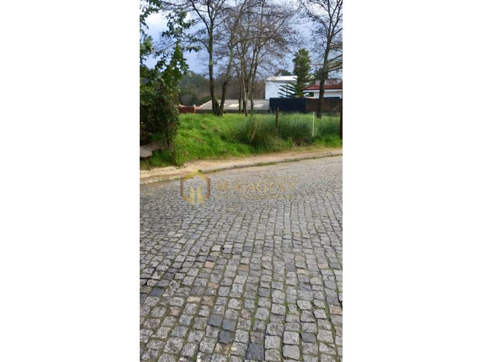 Helårsgrund i Gulpilhares e Valadares, Porto - foto 2