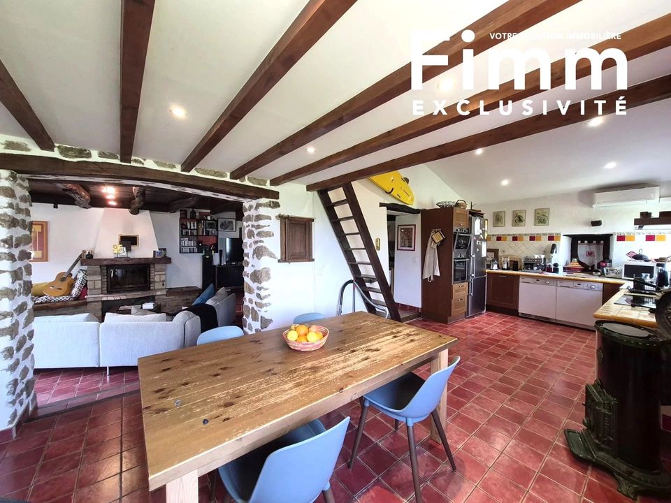 Villa em Chuyer, Loire - foto 1