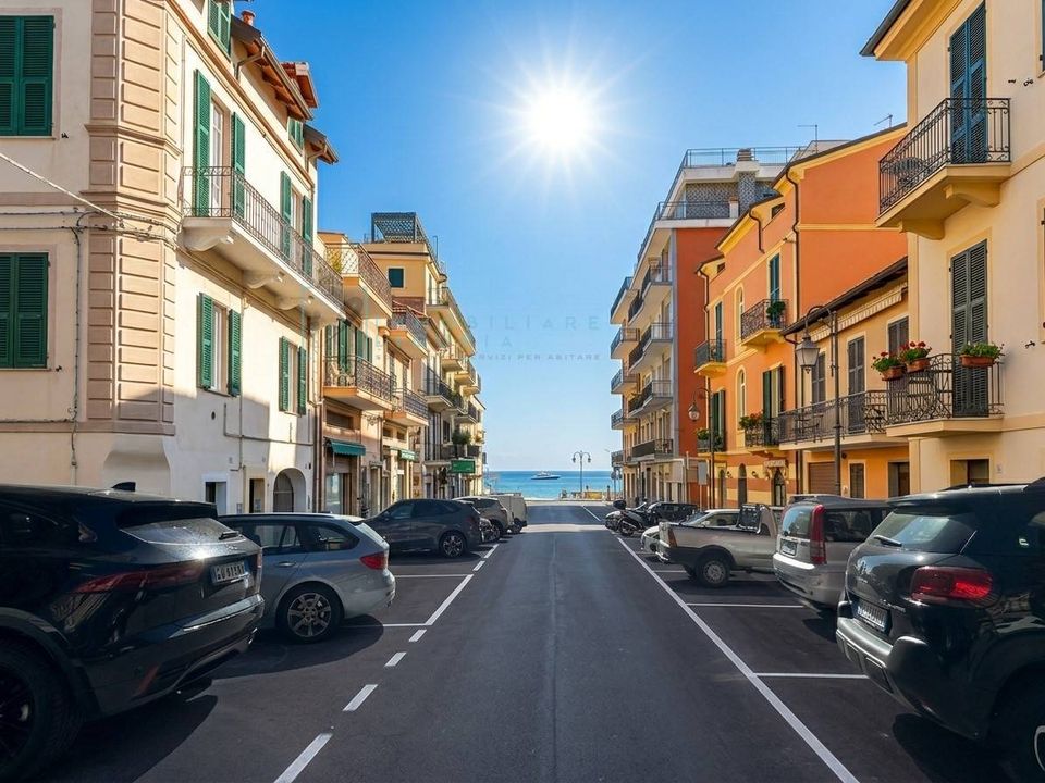 Lejlighed i Alassio, Savona - foto 1