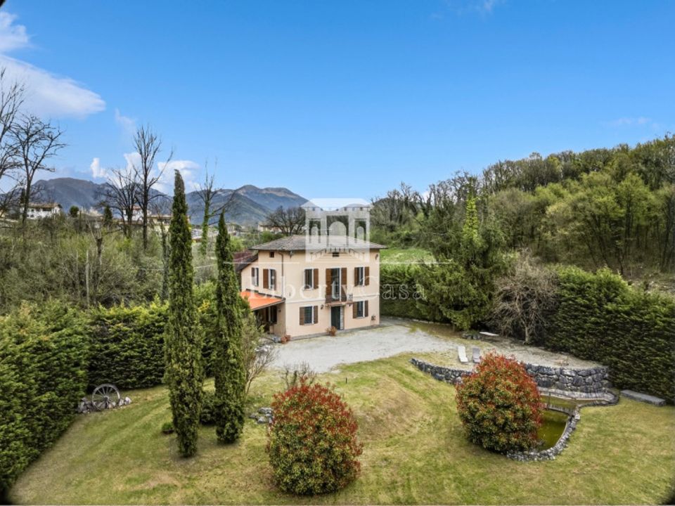 Villa i Roe Volciano, Brescia - foto 1
