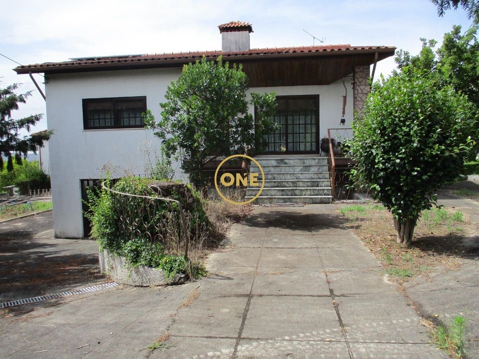Byhus i Santo Tirso, Porto - foto 1