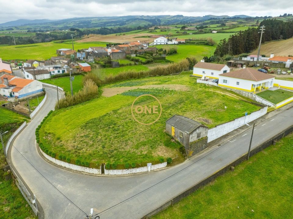 Helårsgrund i Ribeira Grande, Sao Miguel - foto 1