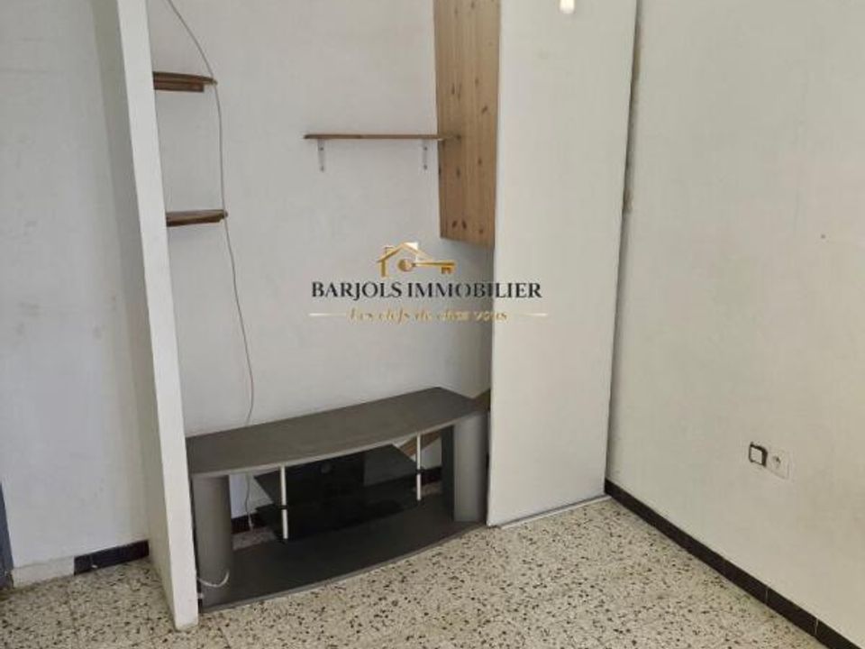 Landsbyhus i Tavernes, Var - bilde 2