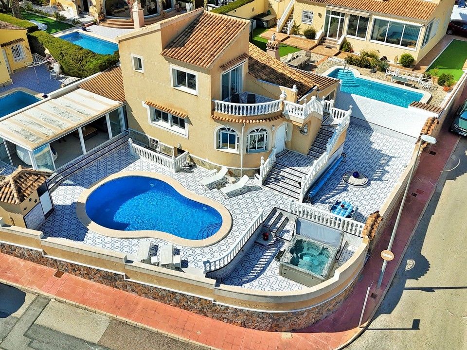 Villa i Villamartin, Alicante - foto 4