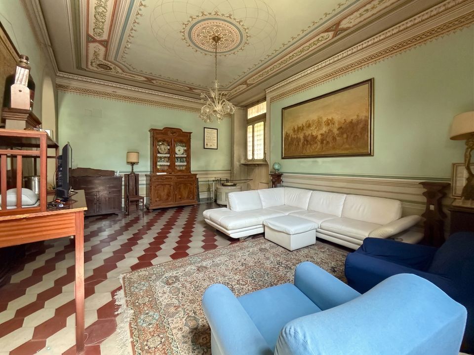 Erhvervsejendom i Lucca, Lucca - foto 1