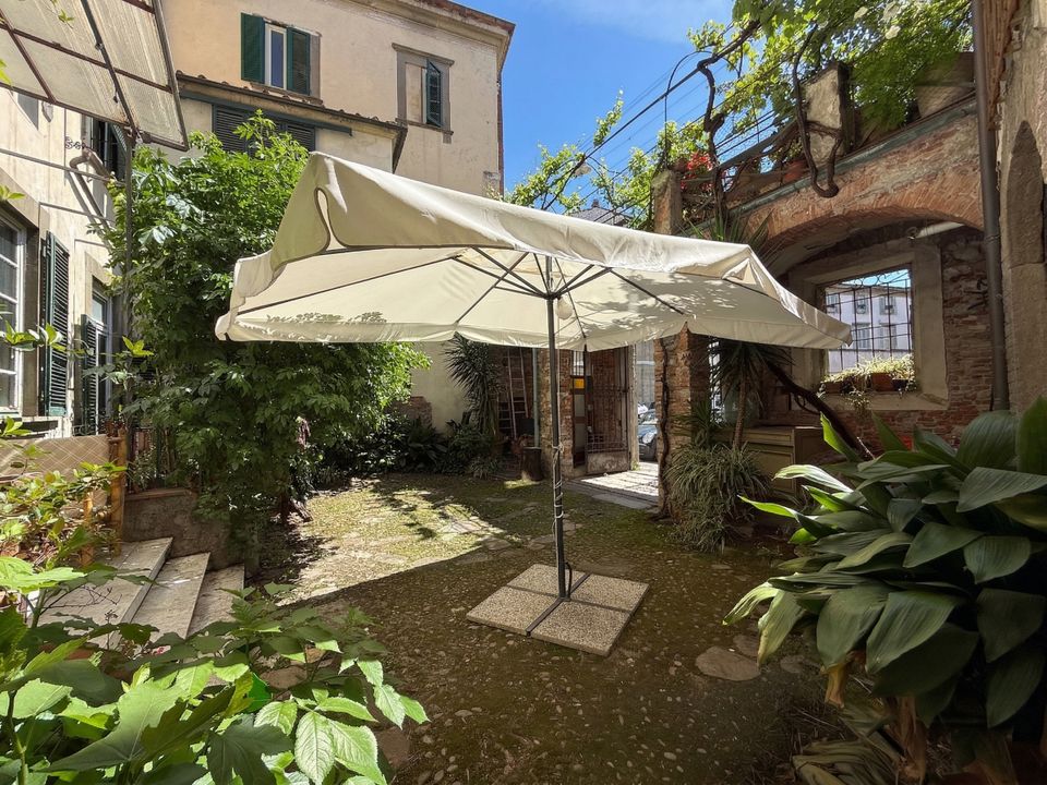 Erhvervsejendom i Lucca, Lucca - foto 2