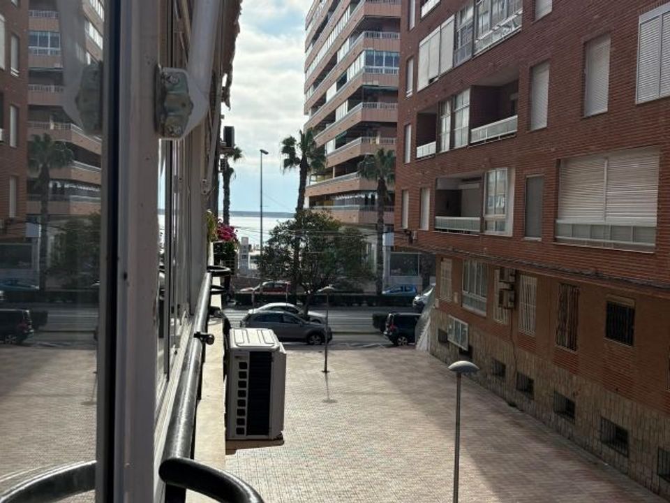 Lejlighed i Torrevieja, Alicante - foto 2