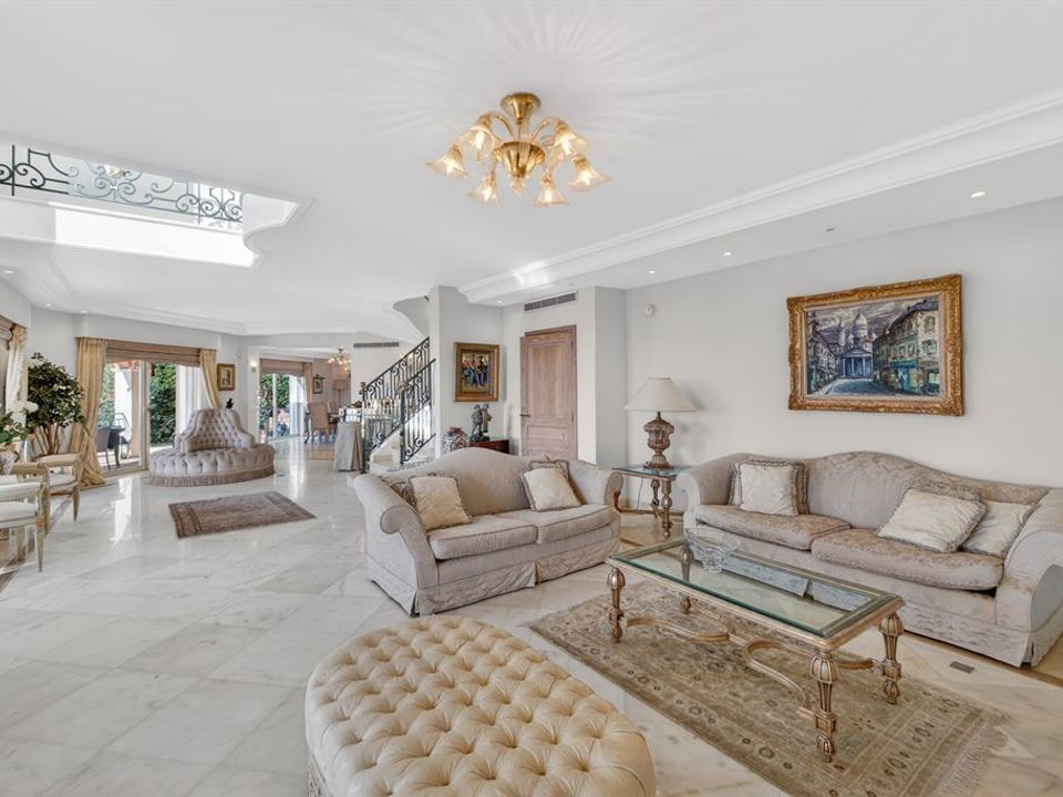 Villa i Mandelieu-la-Napoule, Alpes-Maritimes - foto 5