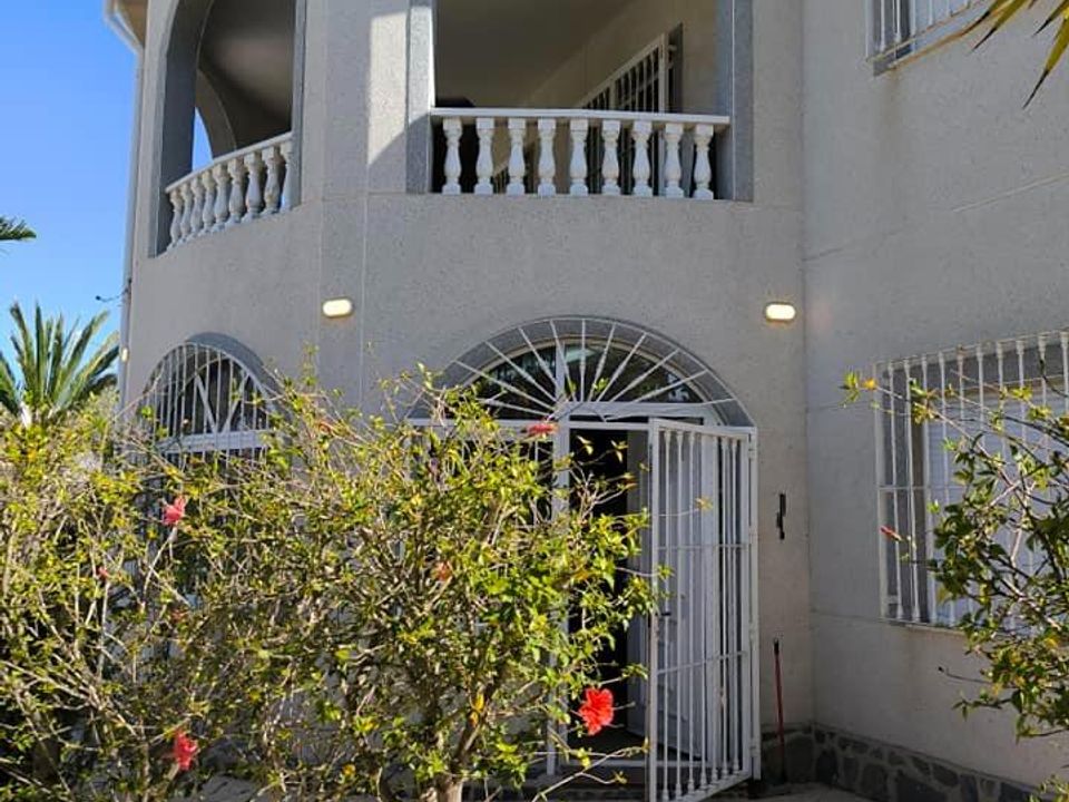 Villa i Torrevieja, Alicante - foto 2