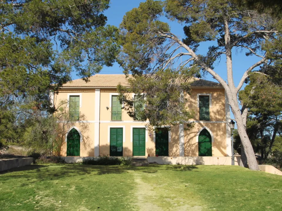 Villa i Alicante, Alicante - foto 1