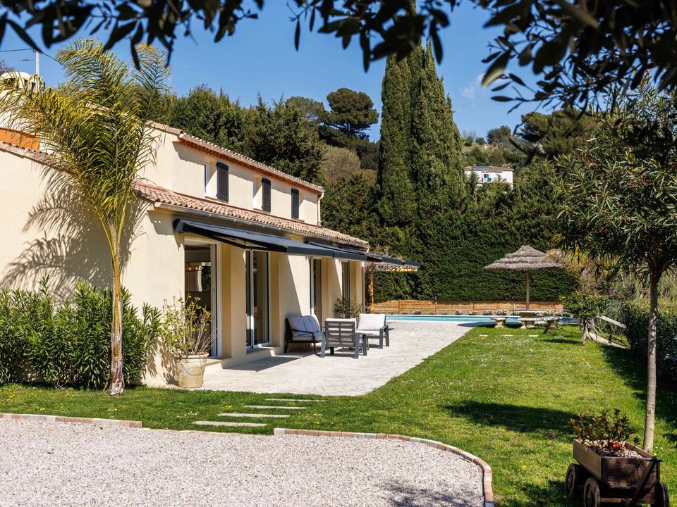 Villa i La Gaude, Alpes-Maritimes - foto 1