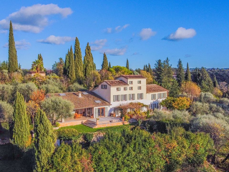 Villa i Grasse, Alpes-Maritimes - foto 1
