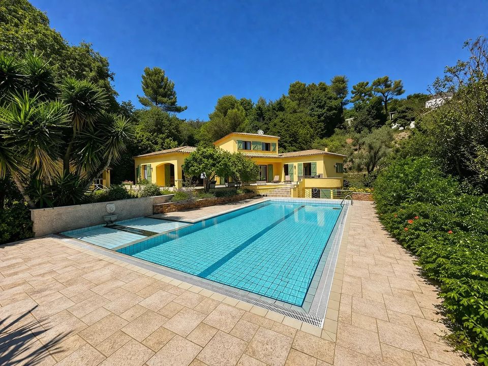 Villa i Le Rouret, Alpes-Maritimes - foto 1