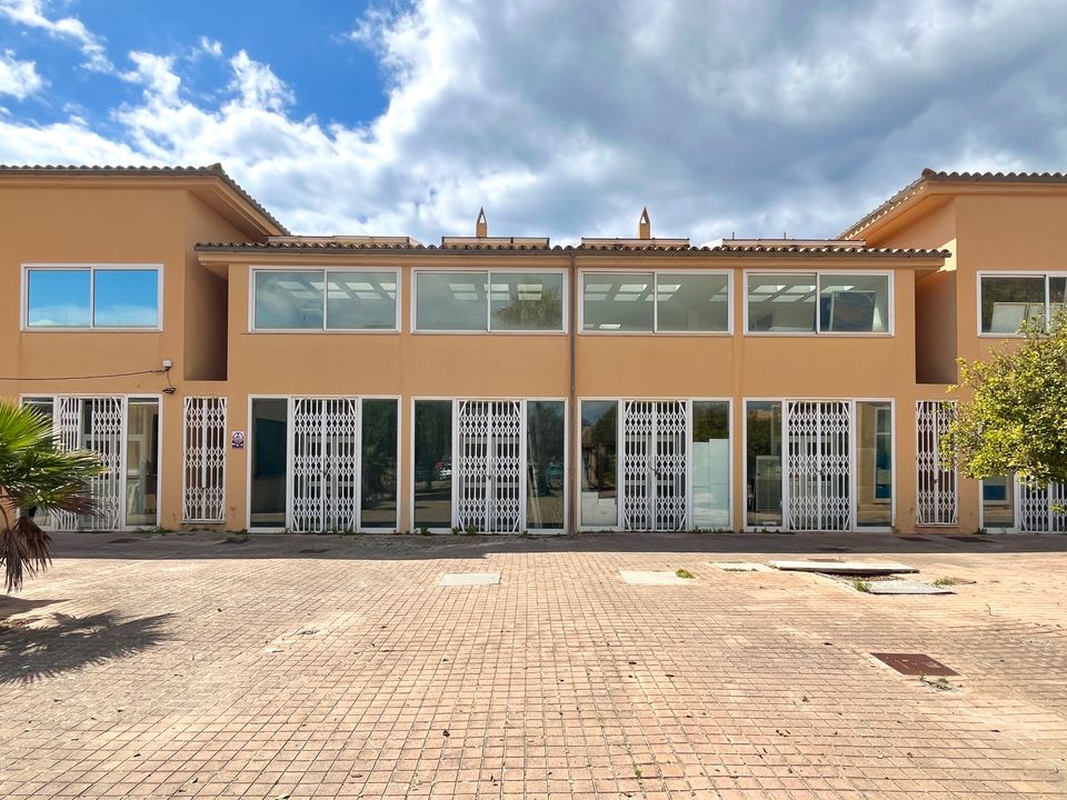 Erhvervsejendom i Santa Ponsa, Mallorca - foto 1