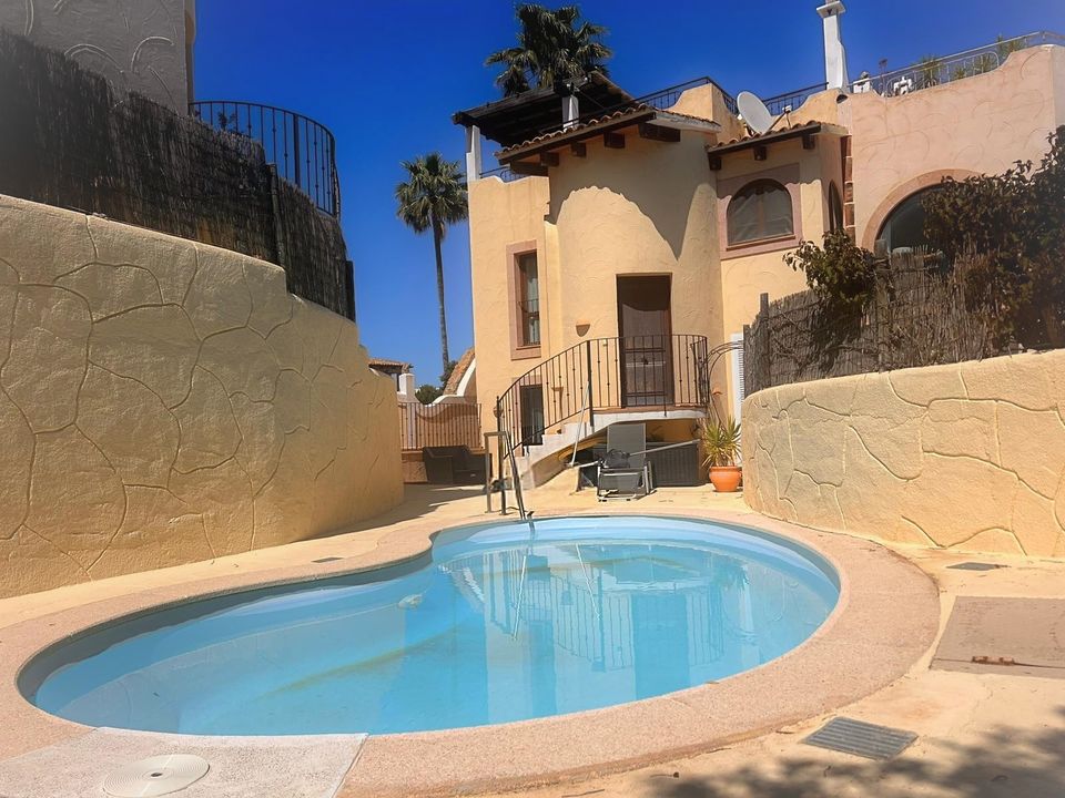 Villa i El Camp De Mar, Mallorca - foto 1