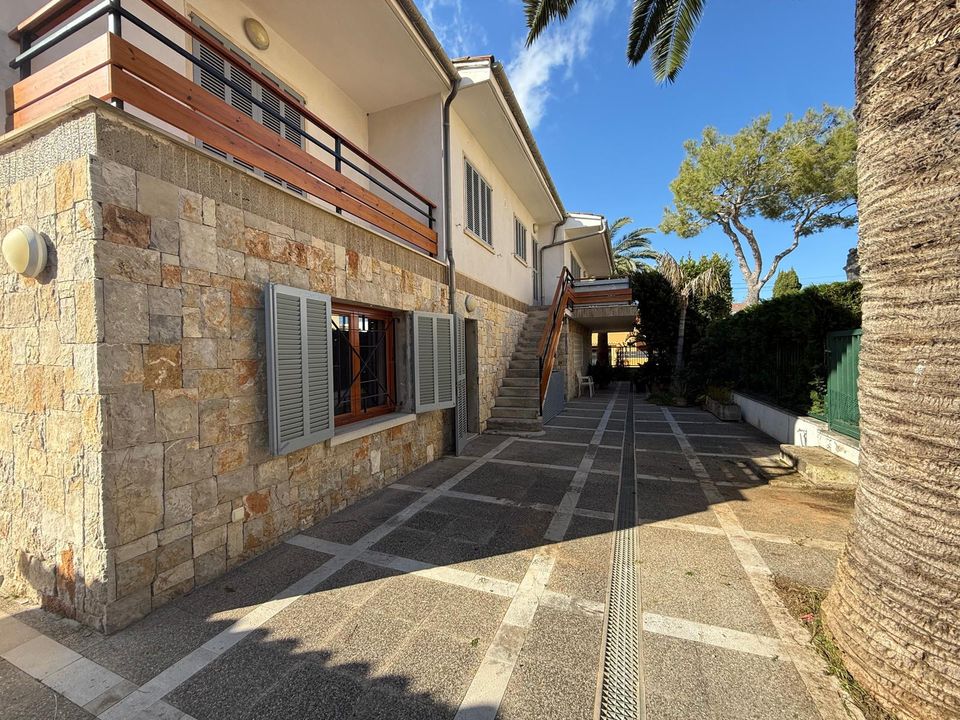 Villa - Port D'alcudia, Mallorca - photo 1
