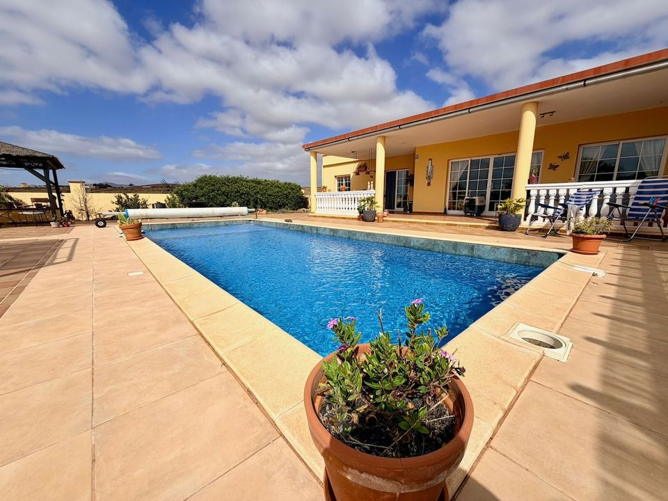 Villa i Triquivijate, Fuerteventura - foto 1