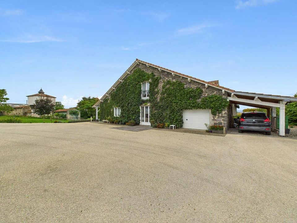 Villa i Saint-Andre-le-Coq, Puy-de-Dome - bilde 1