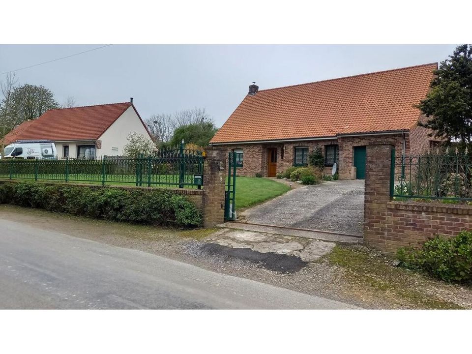 Villa i Humières, Pas-de-Calais - foto 1