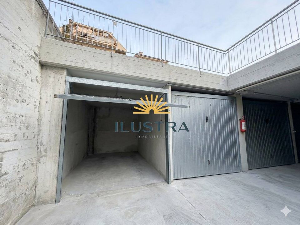 Parkeringsplads i San Benedetto Del Tronto, Ascoli Piceno - foto 4