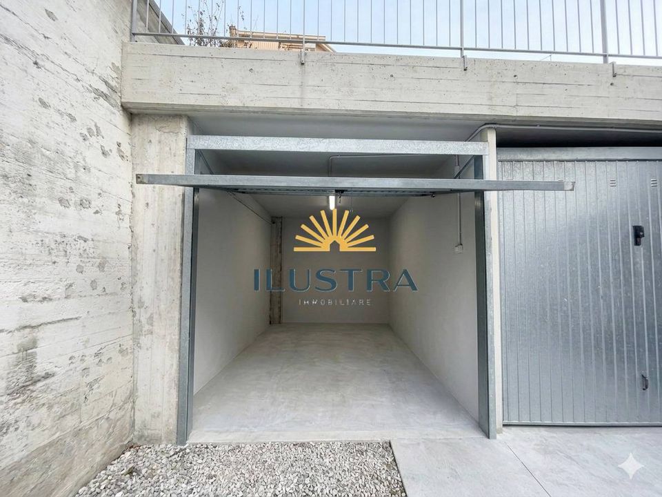 Parkeringsplads i San Benedetto Del Tronto, Ascoli Piceno - foto 5