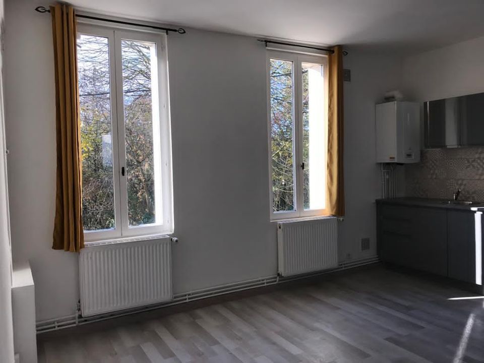 Lejlighed i Saint-Quentin, Aisne - foto 2