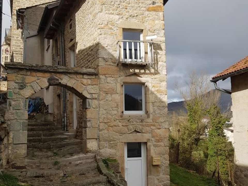 Villa i Saint-Julien-Chapteuil, Haute-Loire - foto 1