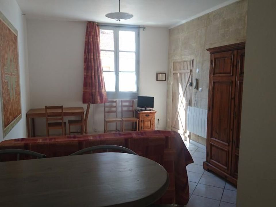 Estudi a Arles, Bouches-du-Rhone - foto 1