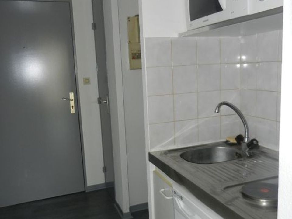 Studio in Grenoble, Isere - photo 3