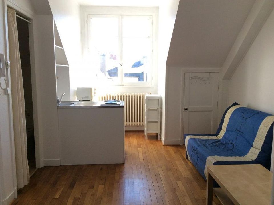 Apartment in Tours, Indre-et-Loire - photo 1