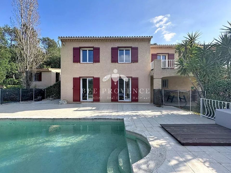 Villa i Solliès-Toucas, Var - foto 1