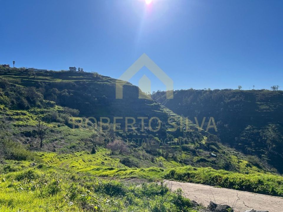 Helårsgrund i Calheta, Madeira - foto 1