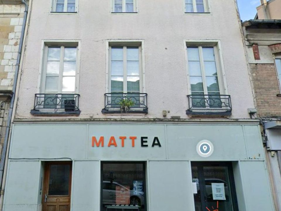 Erhvervsejendom i Châlons-en-Champagne, Marne - foto 1