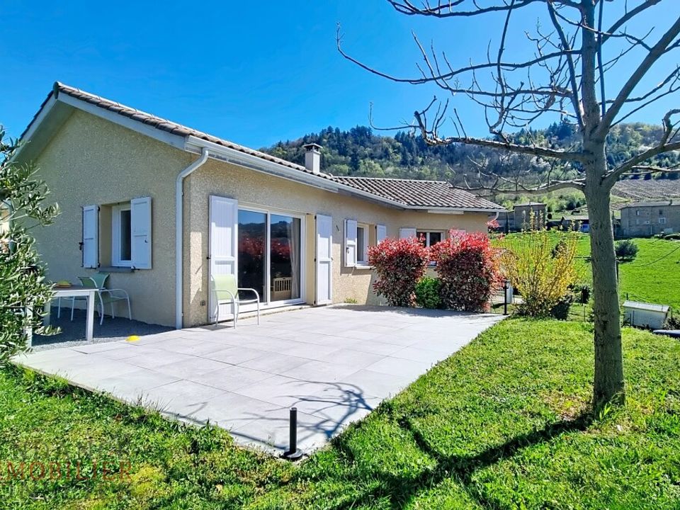 Villa i Vaux-En-Beaujolais, Rhone - foto 1