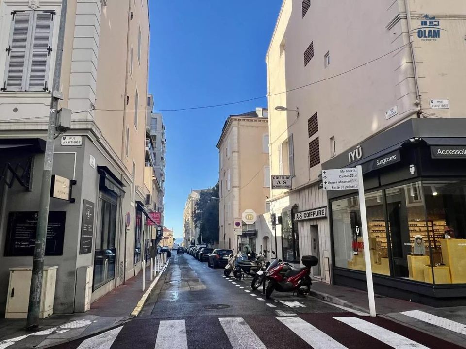 L'establiment comercial a Cannes, Alpes-Maritimes - foto 5