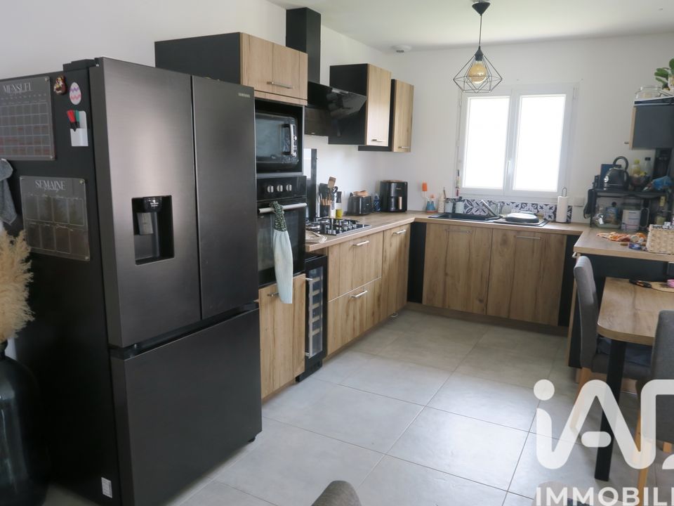 Villa in Saint-Julien-l'Ars, Vienne - foto 3