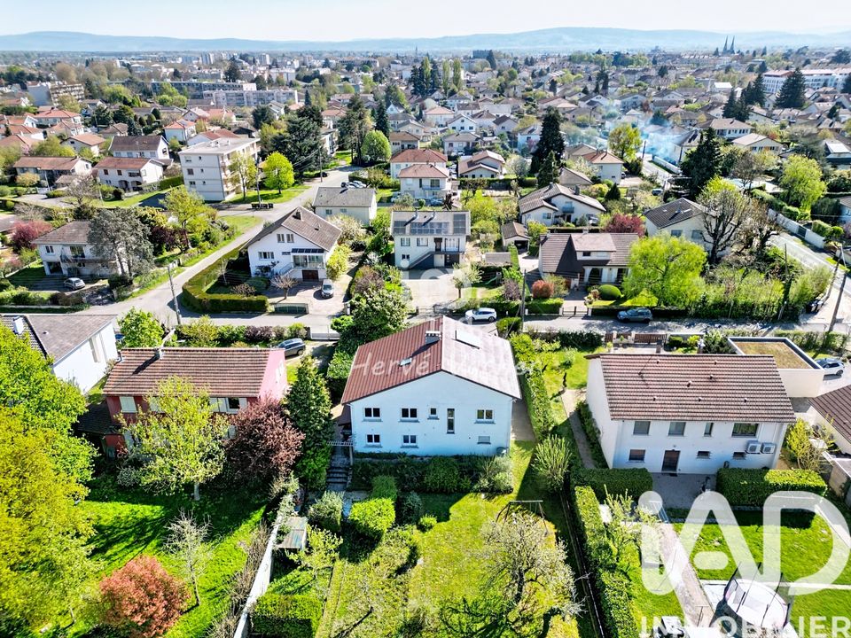 Villa in Saint-Denis-lès-Bourg, Ain - foto 4