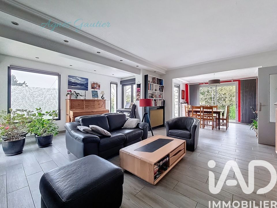 Villa i Sucy-en-Brie, Val-de-Marne - foto 1