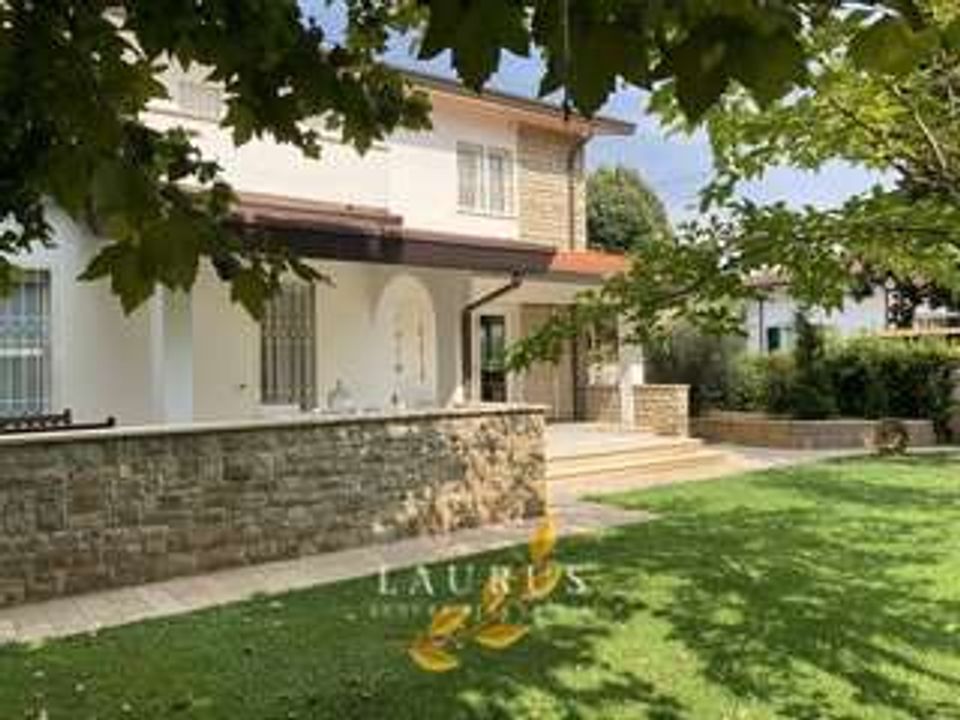 Villa i Forte dei Marmi, Lucca - foto 1