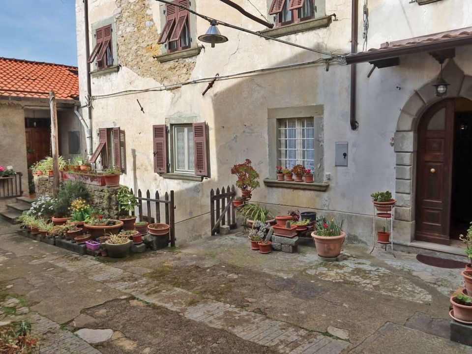 Villa i Fivizzano, Massa and Carrara - foto 1