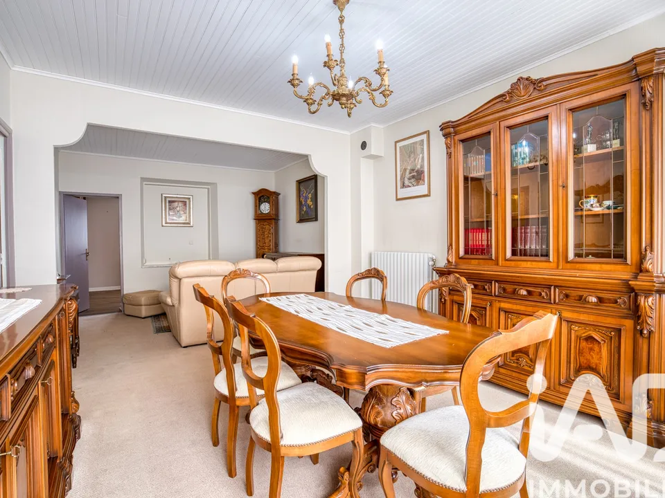 Villa en Hayange, Moselle - foto 1
