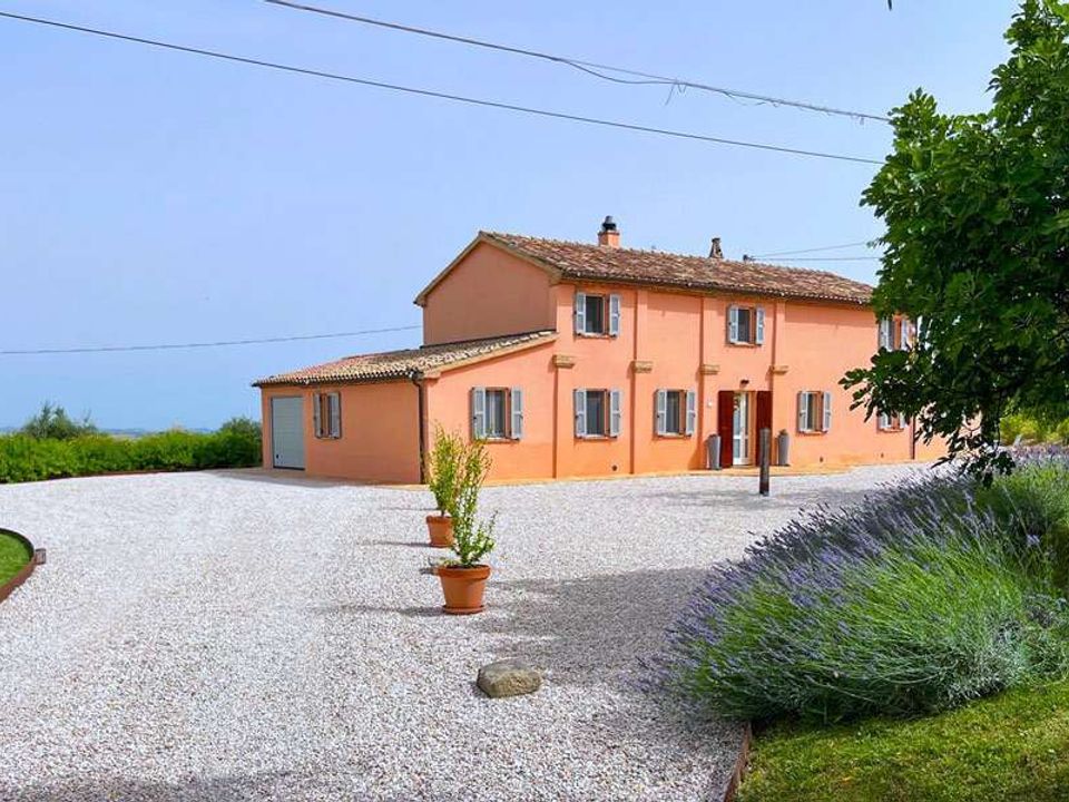 Landejendom i Cartoceto, Pesaro and Urbino - foto 2