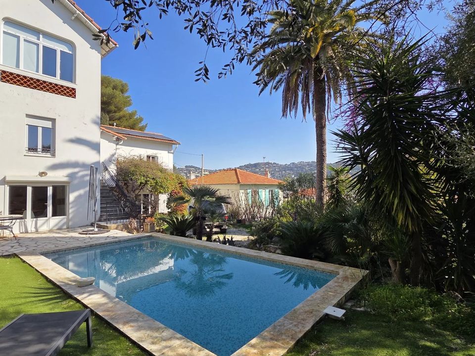 Villa i Cannes, Alpes-Maritimes - foto 1
